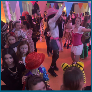 Jeck im Lessing - Die Unterstufe feiert